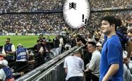 lol季中赛-欧洲明星球员抵达球场，备战联赛