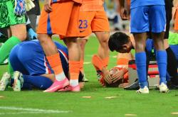 lol战绩查询-包含苏宁球员集体受伤，备战困难加剧的词条