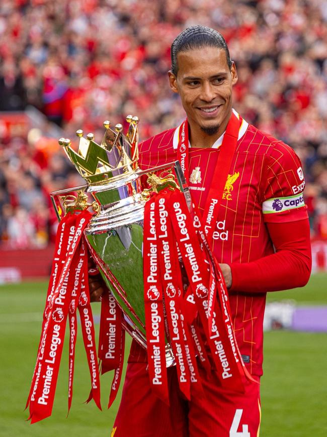 利物浦三连胜赢得球迷信心,利物浦挑战英超冠军的简单介绍 利物浦三连胜赢得球迷信心,利物浦挑战英超冠军的简单介绍