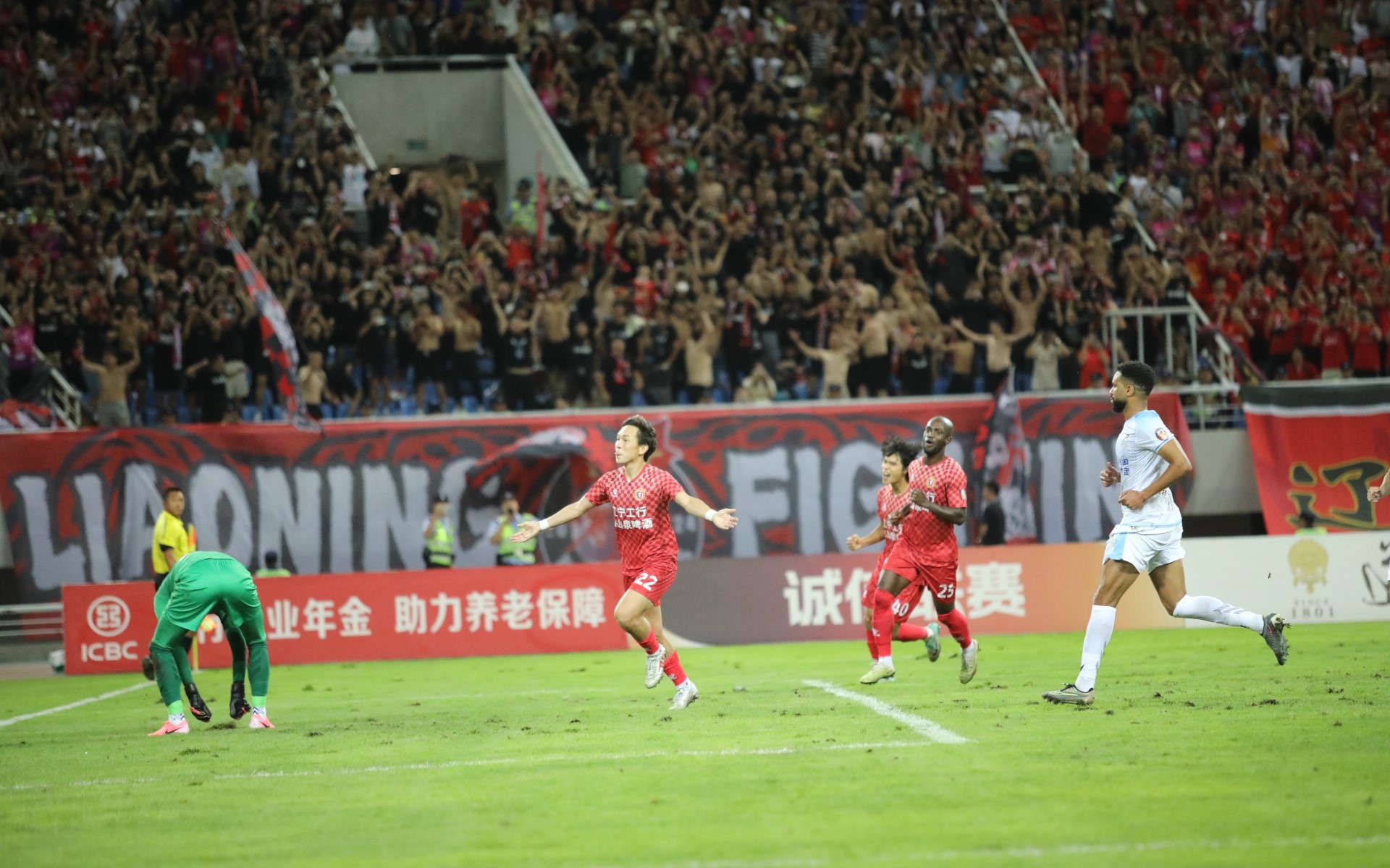 日本篮球明星赛事精彩纷呈,球迷热情高涨的简单介绍 日本篮球明星赛事精彩纷呈,球迷热情高涨的简单介绍