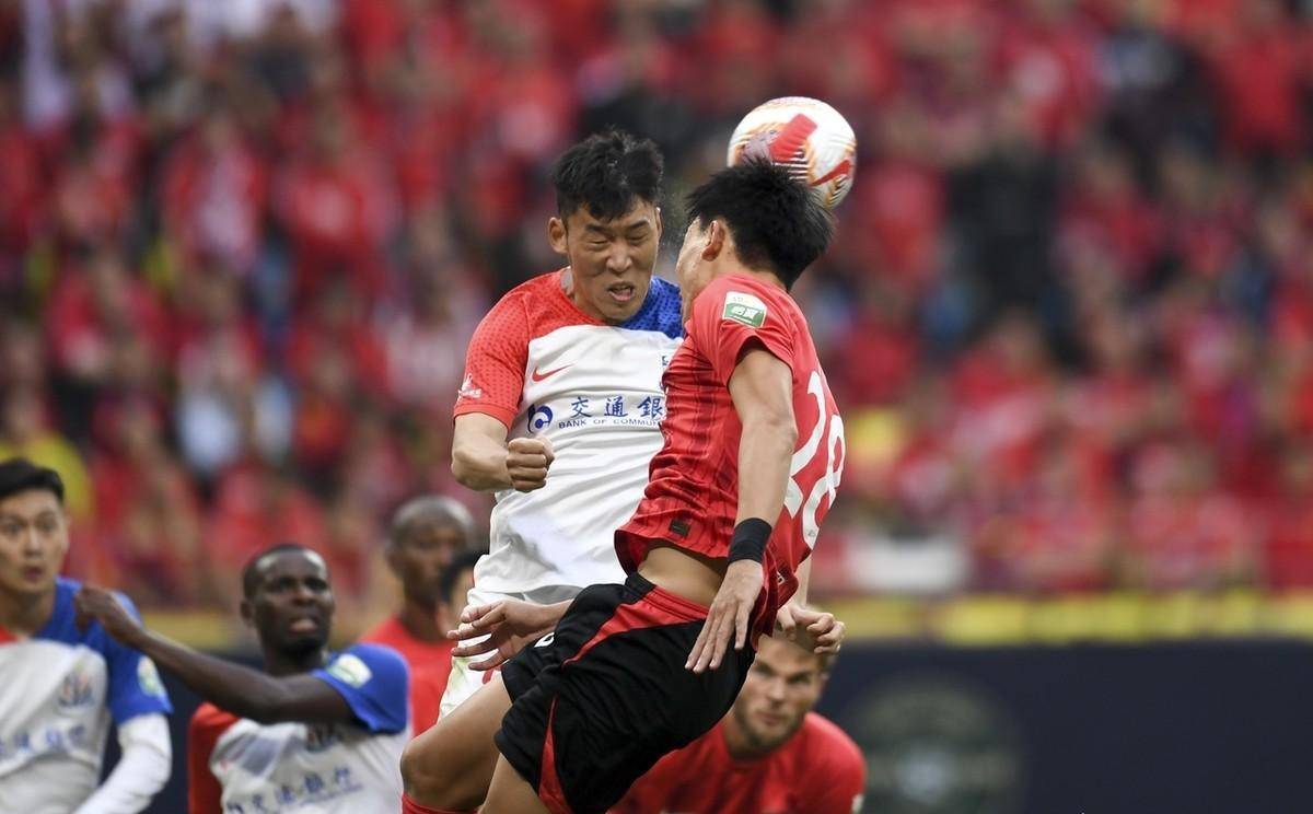 包含高温比赛中球员力战,亚冠之路坚定不移的词条 包含高温比赛中球员力战,亚冠之路坚定不移的词条