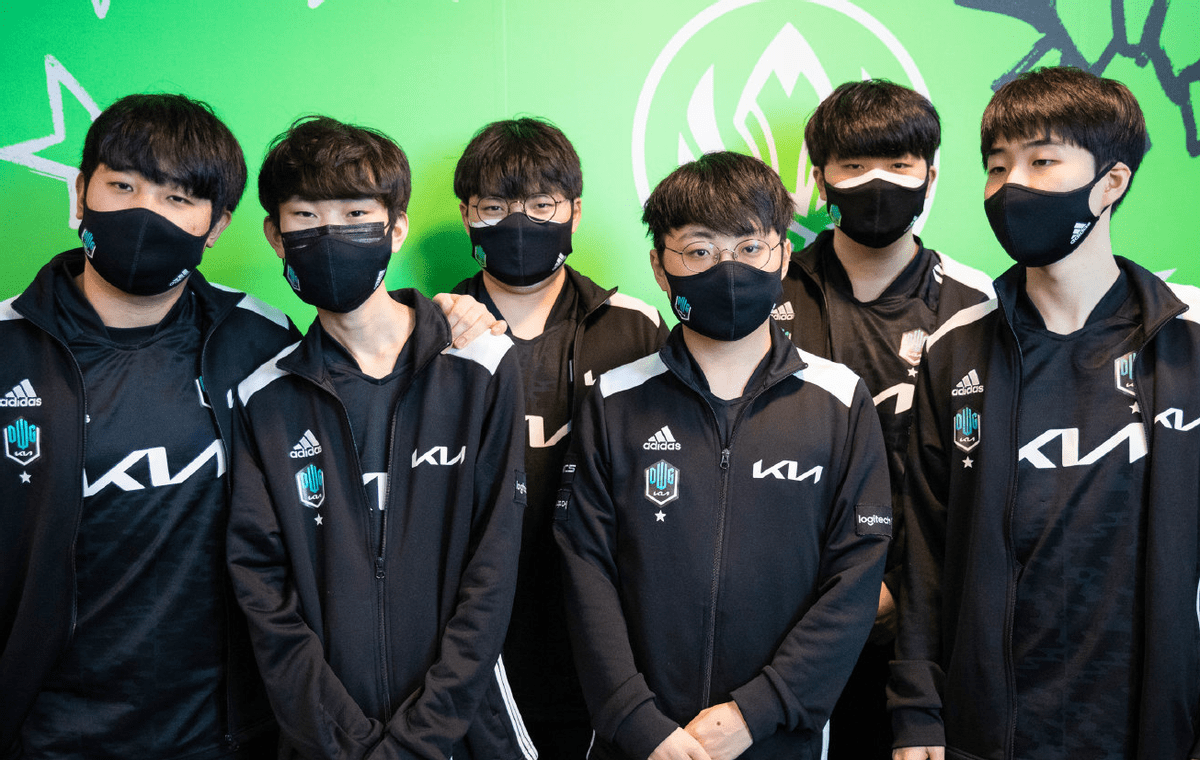 DK力克C9,369完成史诗逆转半决赛2:0(釜山) DK力克C9,369完成史诗逆转半决赛2:0(釜山)