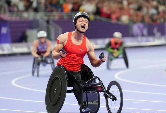 突破自我！国家代表团凭实力夺冠