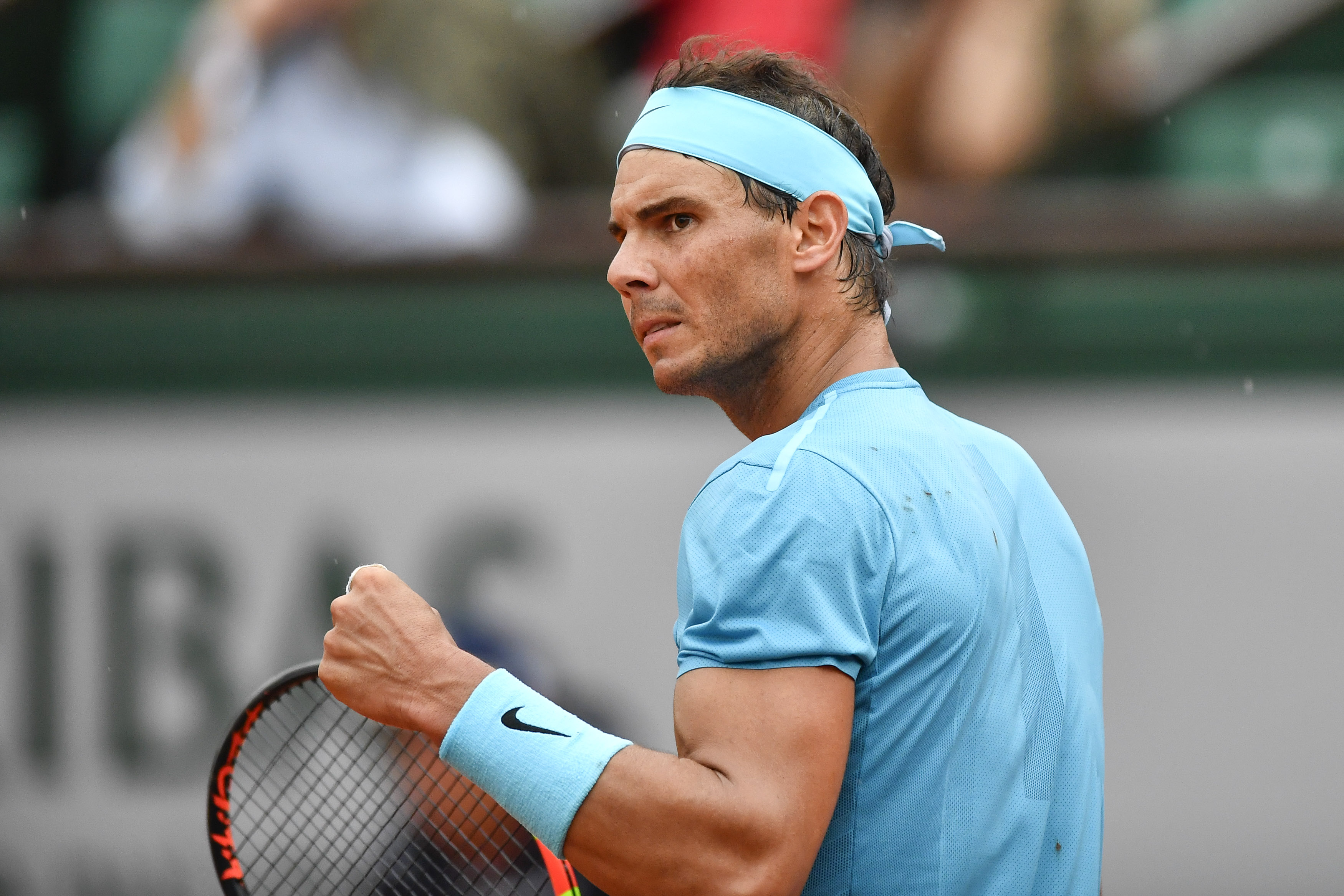 包含法国网球队力克德国网球队，纳达尔惊艳世界的词条