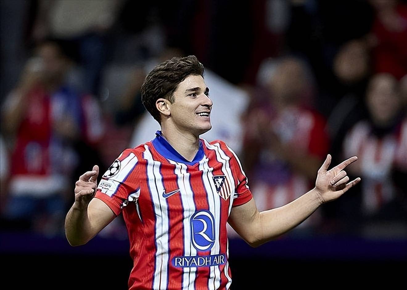 瓦伦西亚横扫波兰,阿尔瓦雷斯送出助攻的简单介绍 瓦伦西亚横扫波兰,阿尔瓦雷斯送出助攻的简单介绍