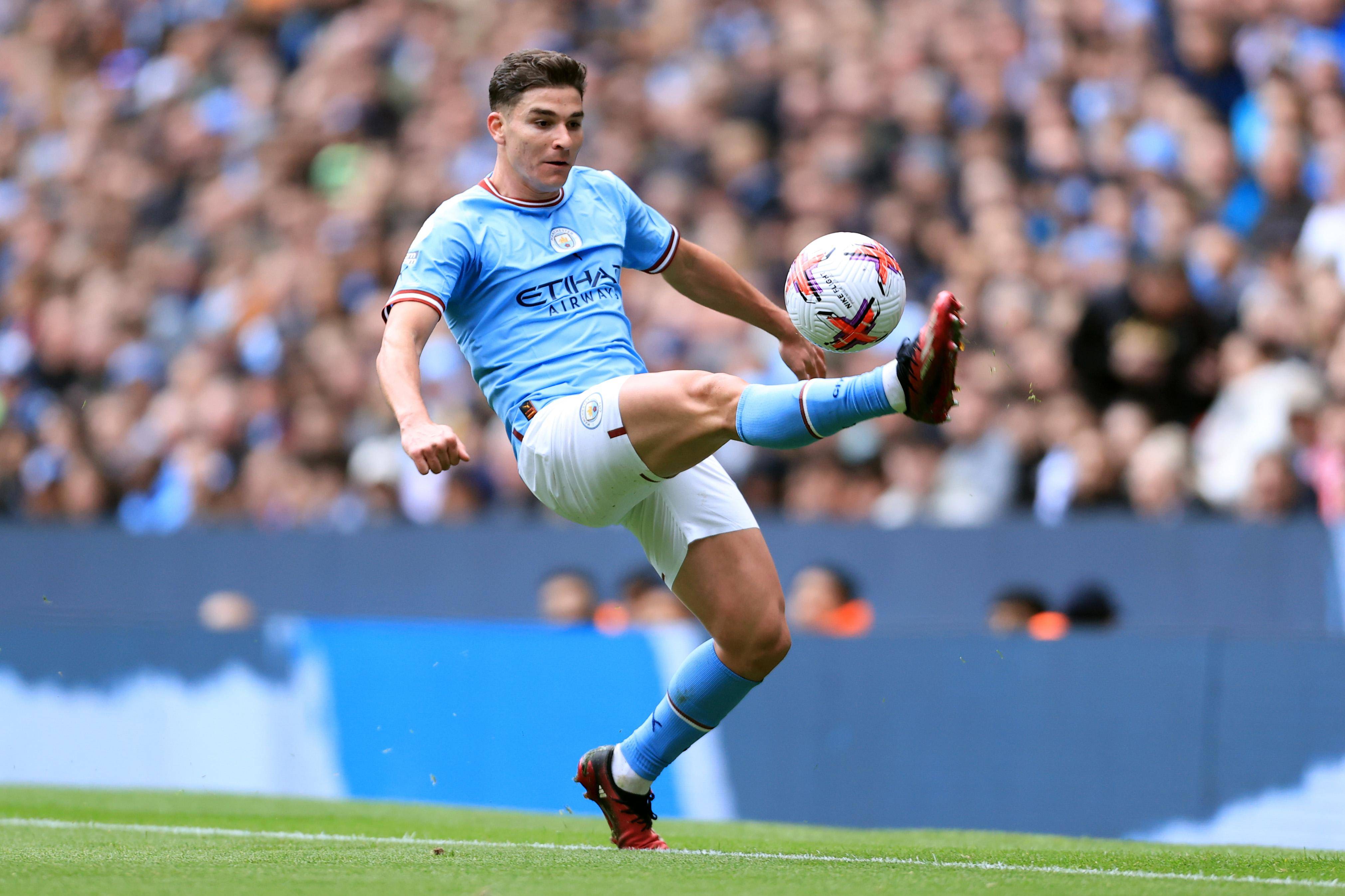 瓦伦西亚横扫波兰,阿尔瓦雷斯送出助攻的简单介绍 瓦伦西亚横扫波兰,阿尔瓦雷斯送出助攻的简单介绍