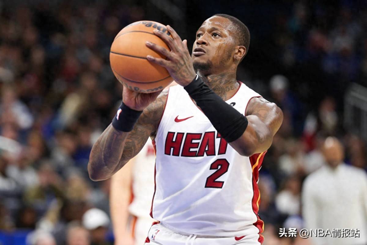 包含马刺鏖战澳大利亚男篮,阿德巴约一己之力扛起全队的词条 包含马刺鏖战澳大利亚男篮,阿德巴约一己之力扛起全队的词条